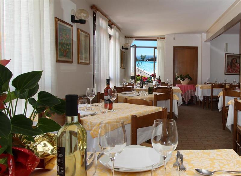 Hotel Garnì Al Poggio 3*