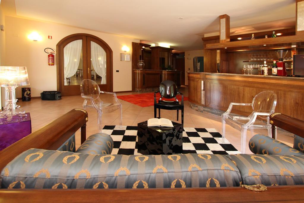 Garnì Al Poggio Hotel