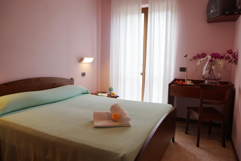 Hotel Garnì Al Poggio Tignale