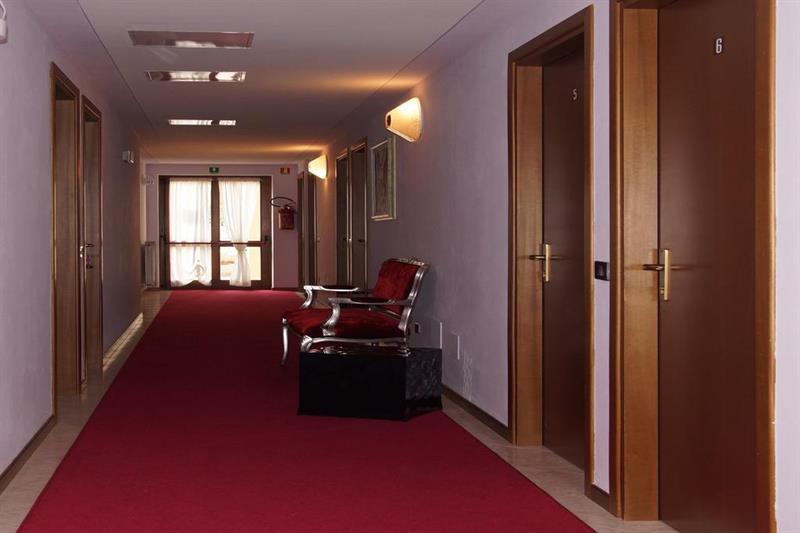 Garni Al Poggio Hotel 3*